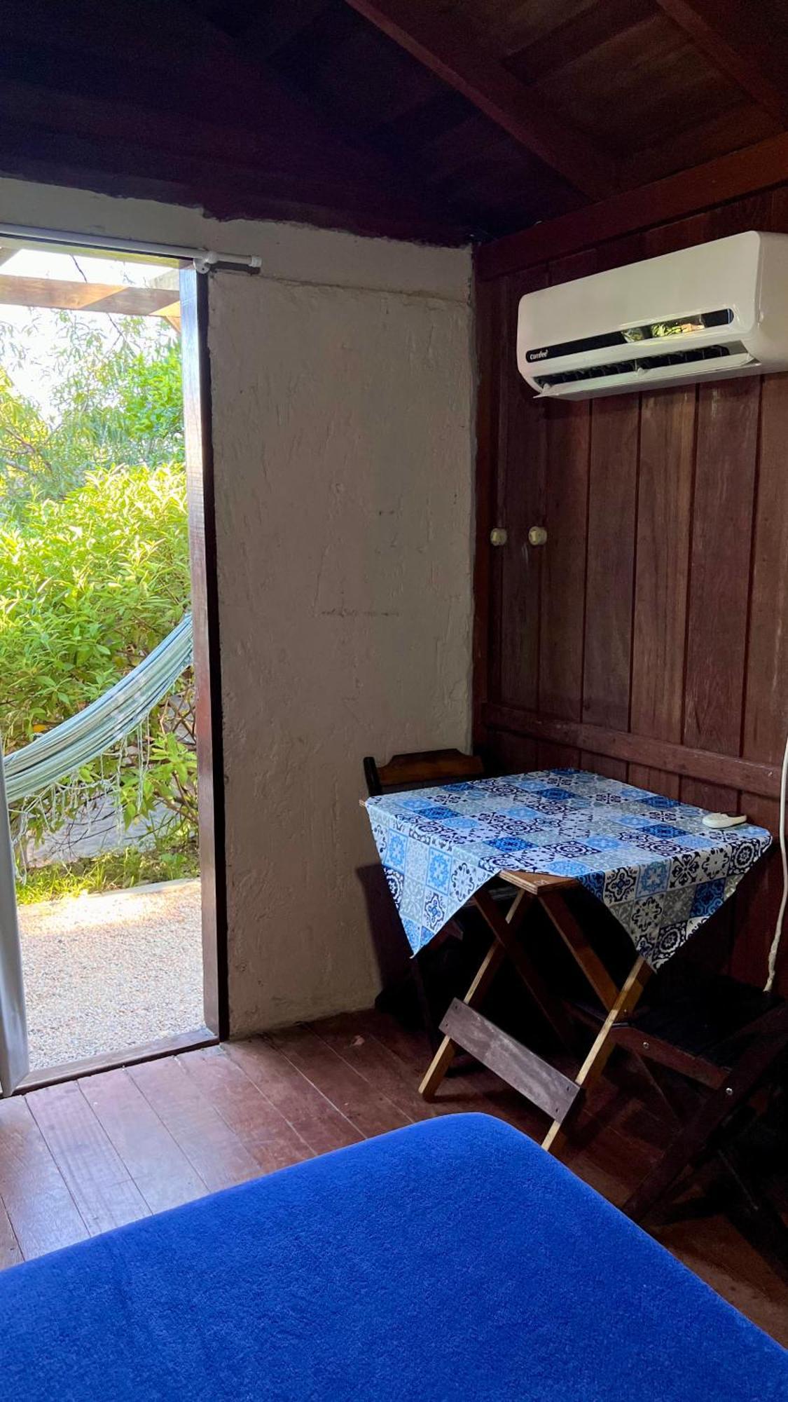 Hostel Antonio Pescador - Centro Da Guarda do Embaú Pokoj fotografie